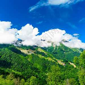 高加索山脉地景观图片