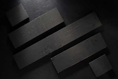 黑色背景的木板图片素材