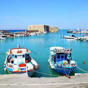希腊克里特海拉利翁渔船图片