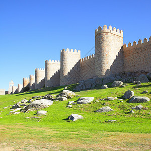 西班牙阿维拉旧城墙图片