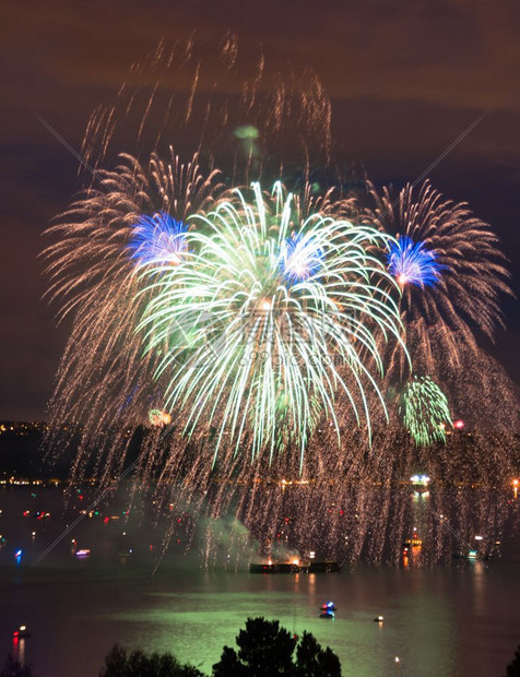 7月4日庆祝开始塔科马湾华盛顿图片