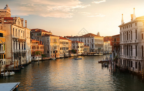 大运河在意利威尼斯的黎明图片