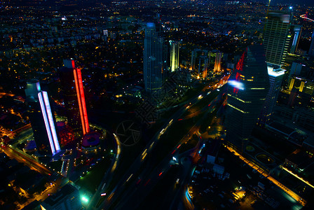 土耳其伊斯坦布尔空中夜间全景商业观图片