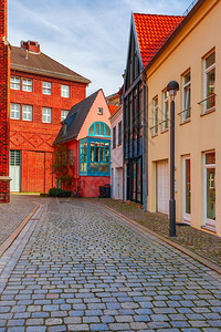 德国不来梅的中世纪街施诺尔德国不来梅的中世纪街施诺尔德国不来梅的汉萨城中心有半平的房屋图片
