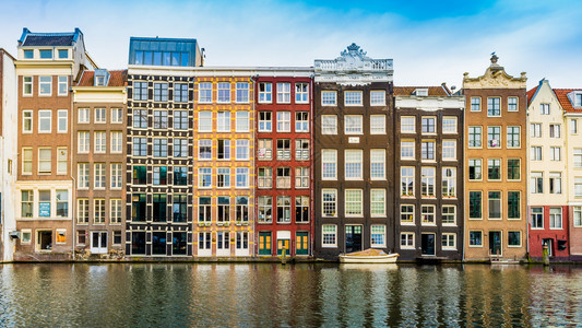 荷兰阿姆斯特丹运河大楼阿姆斯特丹传统旧建筑图片