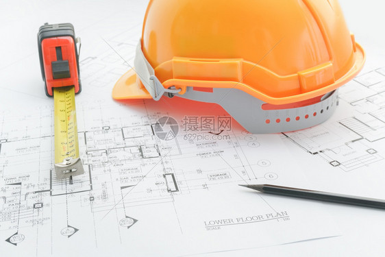 建筑师工作场所建筑工具蓝图头盔测量磁带建筑概念工程具图片