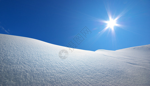 雪山自然的构成图片