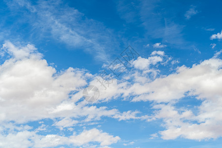 美国犹他州Navajo部落公园蓝色天空图片