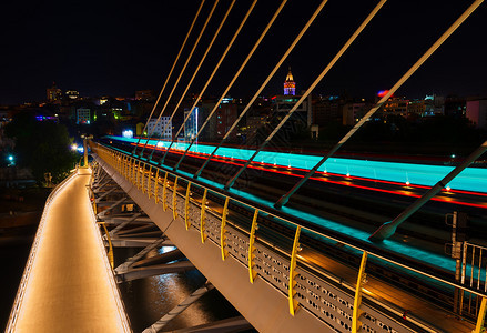HalicMetro大桥土耳其伊斯坦布尔晚上图片