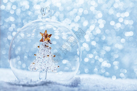 圣诞玻璃球里面有水晶树雪闪的底圣诞玻璃球里面有雪图片