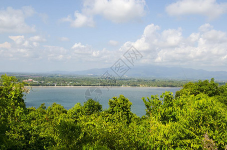 Chantahaburi海的视角图片