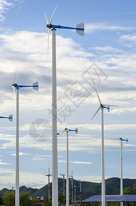 关闭一个风车用于可再生能源发电图片