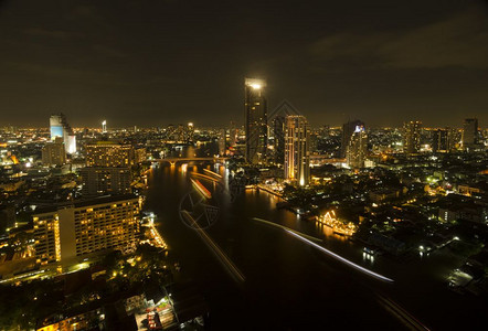 夜间曼谷市中心天线空观察图片