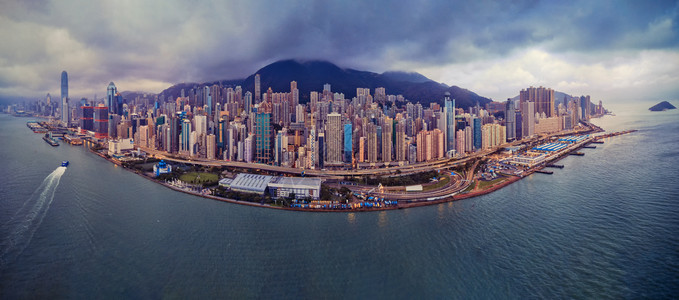 香港市中心金融区和亚洲智能城市的商业中心摩天大楼和高的顶层景象图片