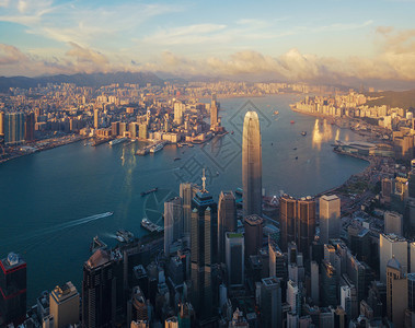 香港市中心维多利亚港智能城市图片