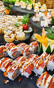 寿司自助餐图片