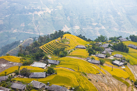准备种植稻田越南北部河江省HuyenHoangSuPhiHuyenPhiHaGiang省BanPhungHuyenPhi图片