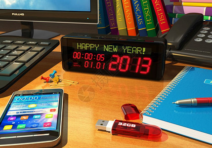 创用新年2013概念数字闹钟与新年快乐的宏观视图图片
