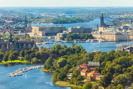 瑞典斯德哥尔摩老城GamlaStan夏季风景航空全图片