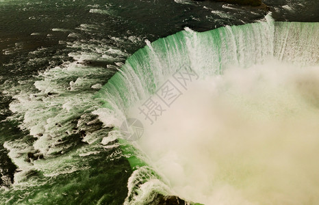 加拿大尼亚拉瀑布图片