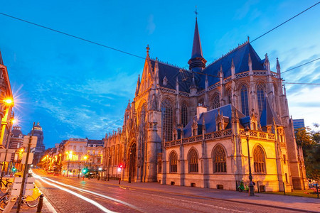 日落时萨布隆圣母教堂比利时布鲁塞尔日落时布鲁塞尔图片