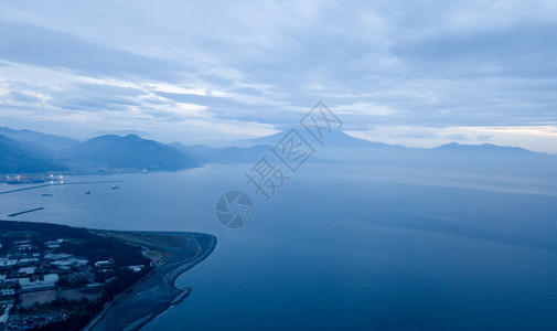 日本静冈出时美浩海空中视图图片