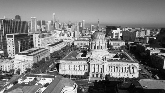 旧市政厅在金山中心城风景名列前茅图片