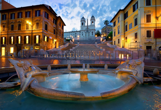 著名的喷泉巴卡西和班牙塔台罗马图片