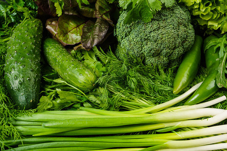 新鲜绿色不同蔬菜背景图片