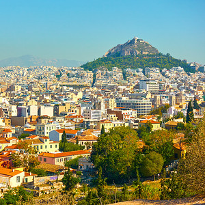 希腊Lycabettus山的雅典全景图片