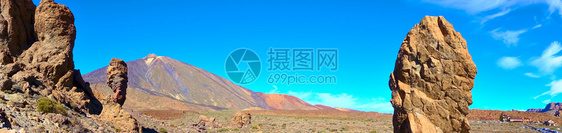 RoquesdeGarcia的全景和Teide火山在特内里费的全景卡纳里图片