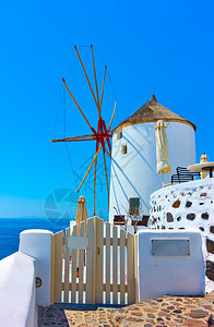 希腊圣托里尼奥亚老白风车图片