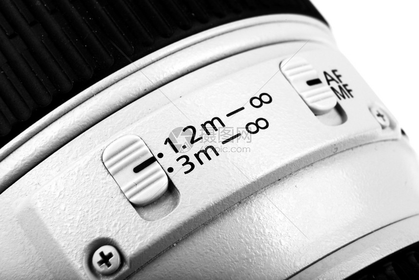 保加利亚Aytos公司2013年9月7日CanonEF702毫米F4LUSMLensCanon公司是一家日本多国公司专门制造成像图片