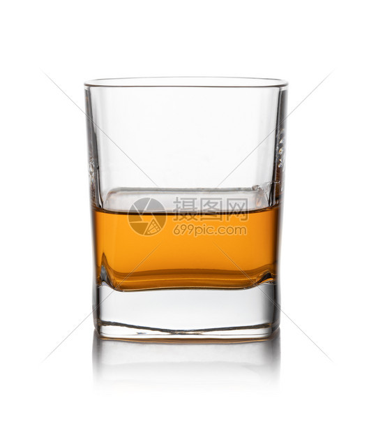 i威士忌孤立白色背景的玻璃图片