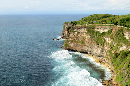 印度尼西亚巴厘的PuraLuhurUluwatu寺庙图片