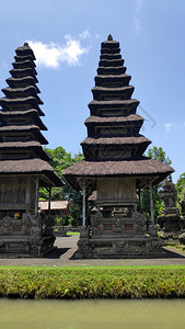 TamanAyunTemple印度尼西亚巴厘孟圭帝国的皇家寺庙图片