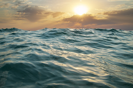 日落时的波浪自然构成设计的要素图片