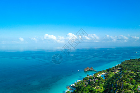 美丽的热带岛桑给巴尔空中观坦桑尼亚给巴尔海滩的图片
