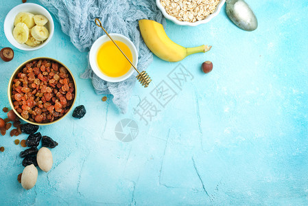 富含高蛋白的健康早餐概念图片