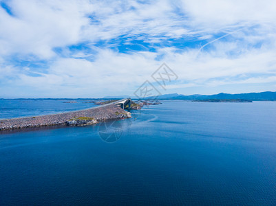 挪威欧洲著名的大西洋公路桥亚特兰太哈夫斯韦根挪威风景路线旅游点挪威大西洋公路图片