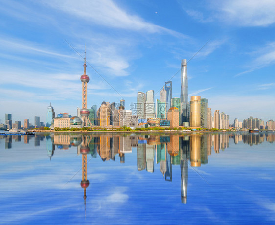 在上海市心蓝天国亚洲智能城市的金融区和商业中心图片