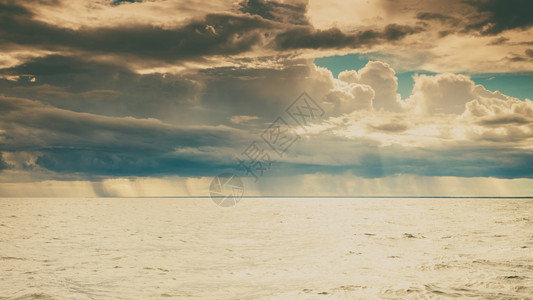 海平面天空自然构成风景船海平面背景图片