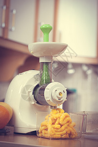 厨房的果汁素食饮概念果汁和图片