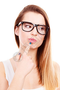 神经质的少女在大眼镜中思考面部表情图片