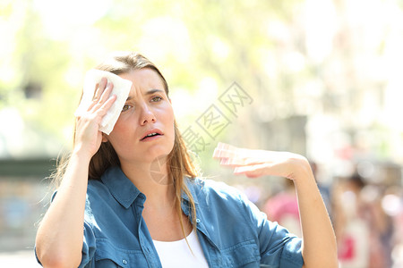 不幸的可怜虫图片