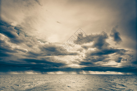 海平面天空自然构成风景船海平面背景图片