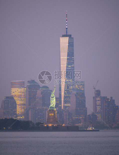纽约市曼哈顿天线埃利斯岛自由美国女神图片