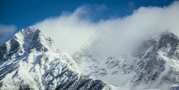 寒冬风景阿尔卑斯山奥特里亚图片