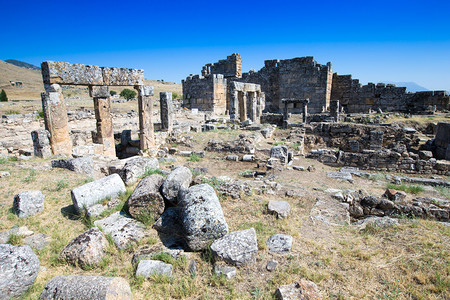 希拉波利斯古城废墟北罗马门帕穆卡莱德尼兹利土耳其图片