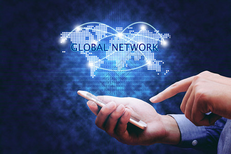 全球网络概念手持移动电话和虚拟网络联系图片